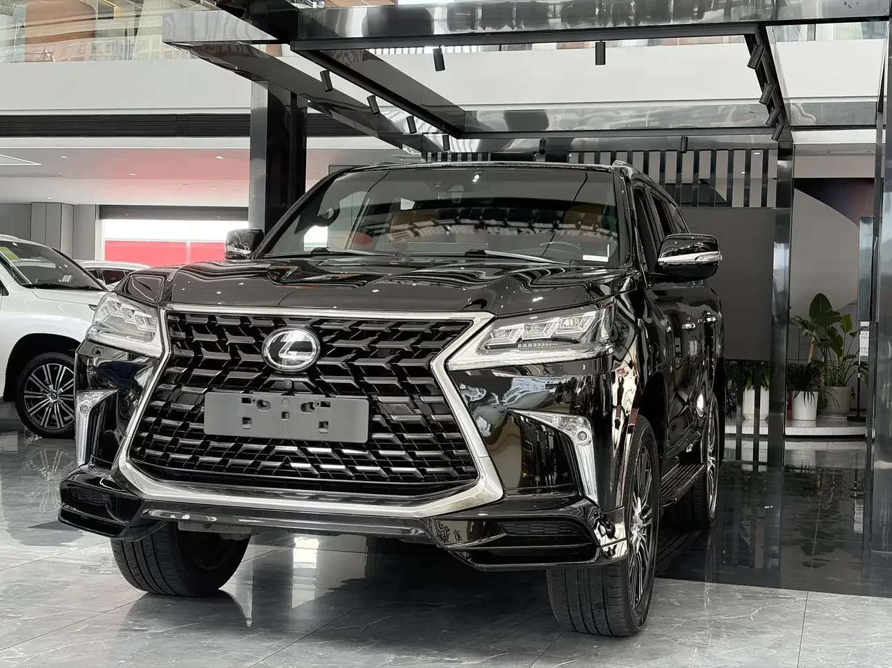 Lexus LX