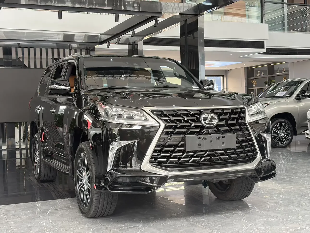 Lexus LX
