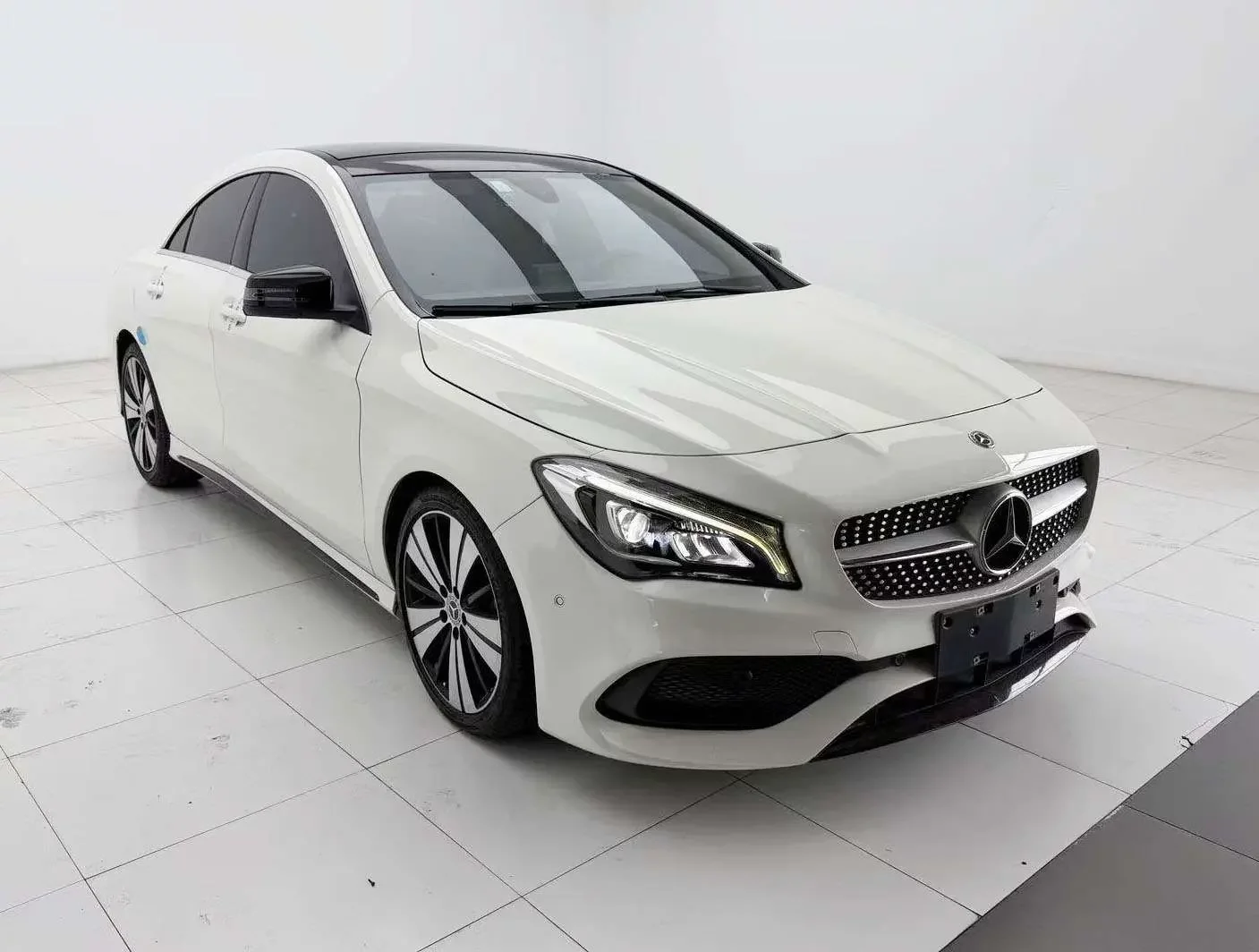 Mercedes-Benz CLA (Imported)