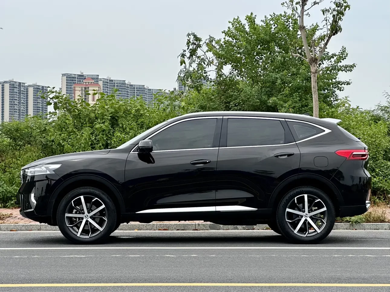 Haval F7