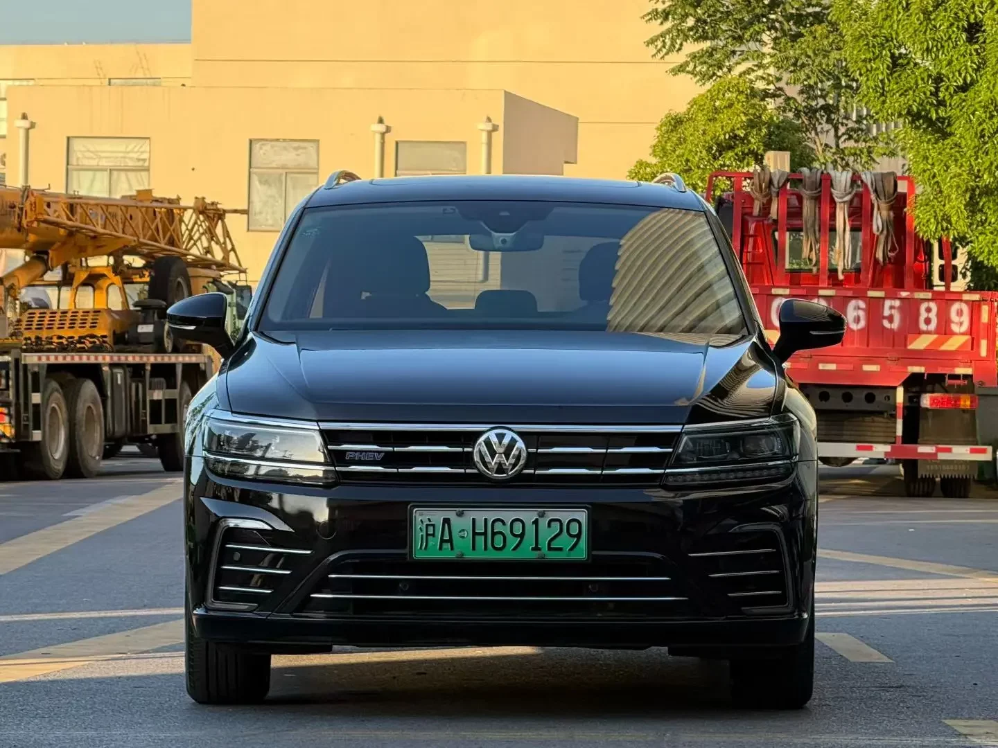 Volkswagen Tiguan L PHEV