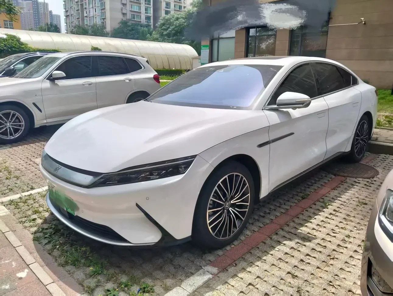 BYD Han EV