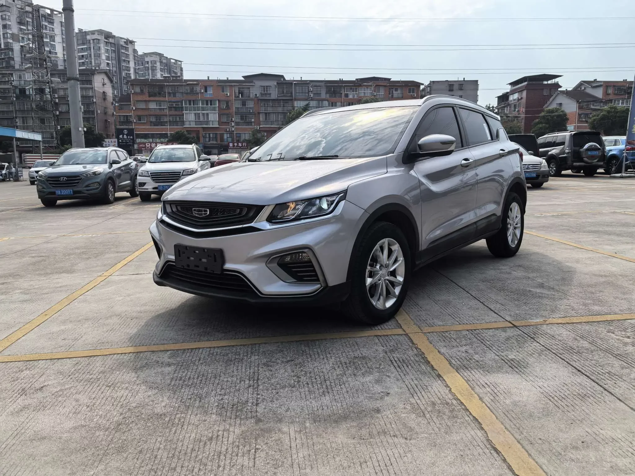 Geely Coolray SX11