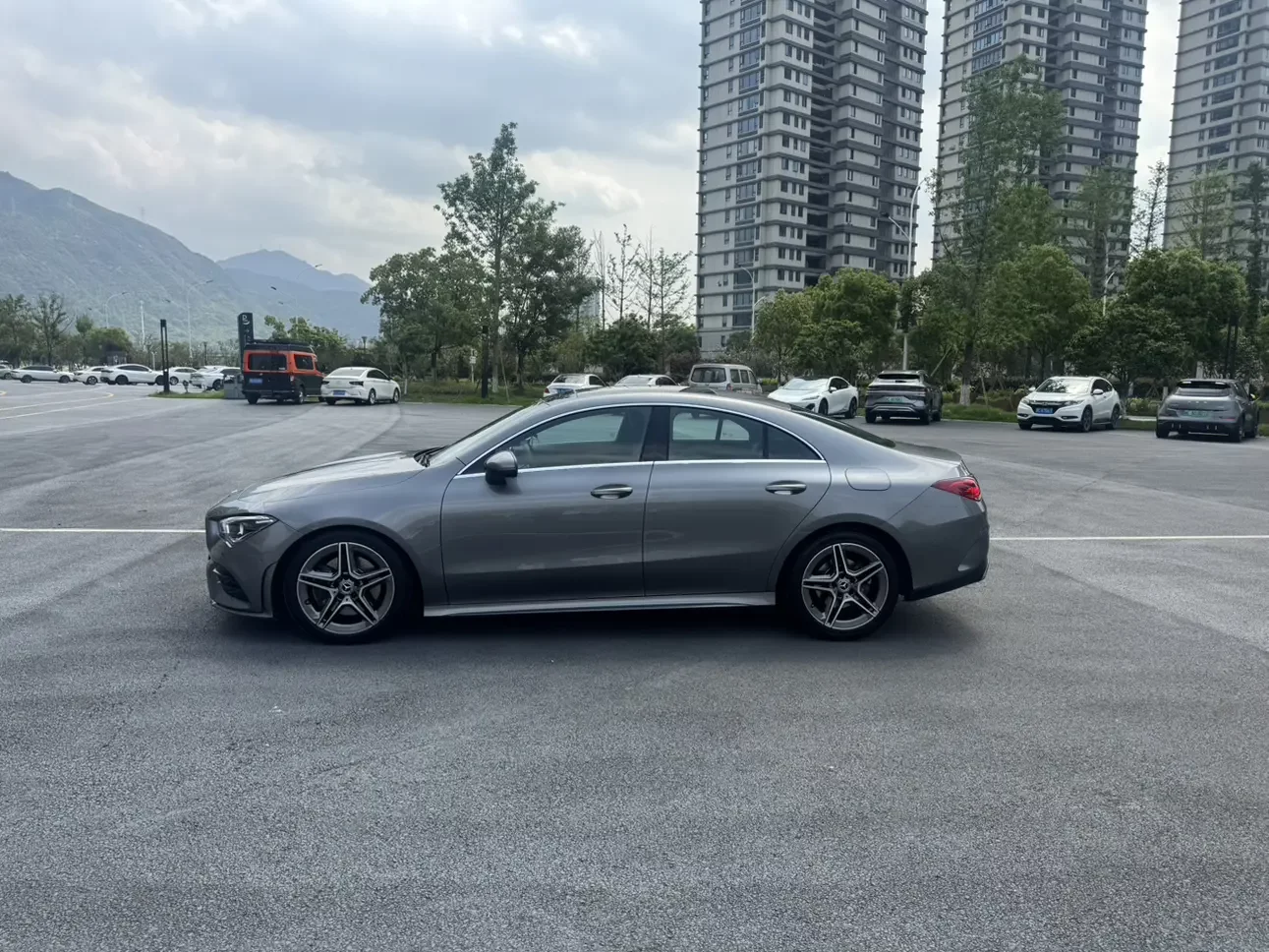 Mercedes-Benz CLA (Imported)