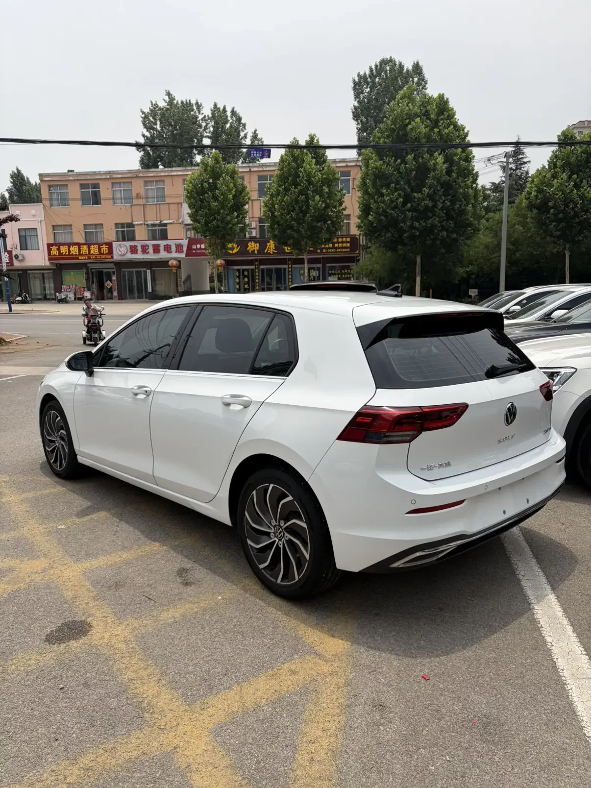 Volkswagen golf