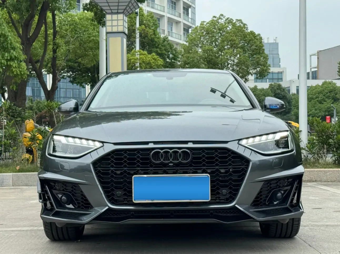 Audi A4L