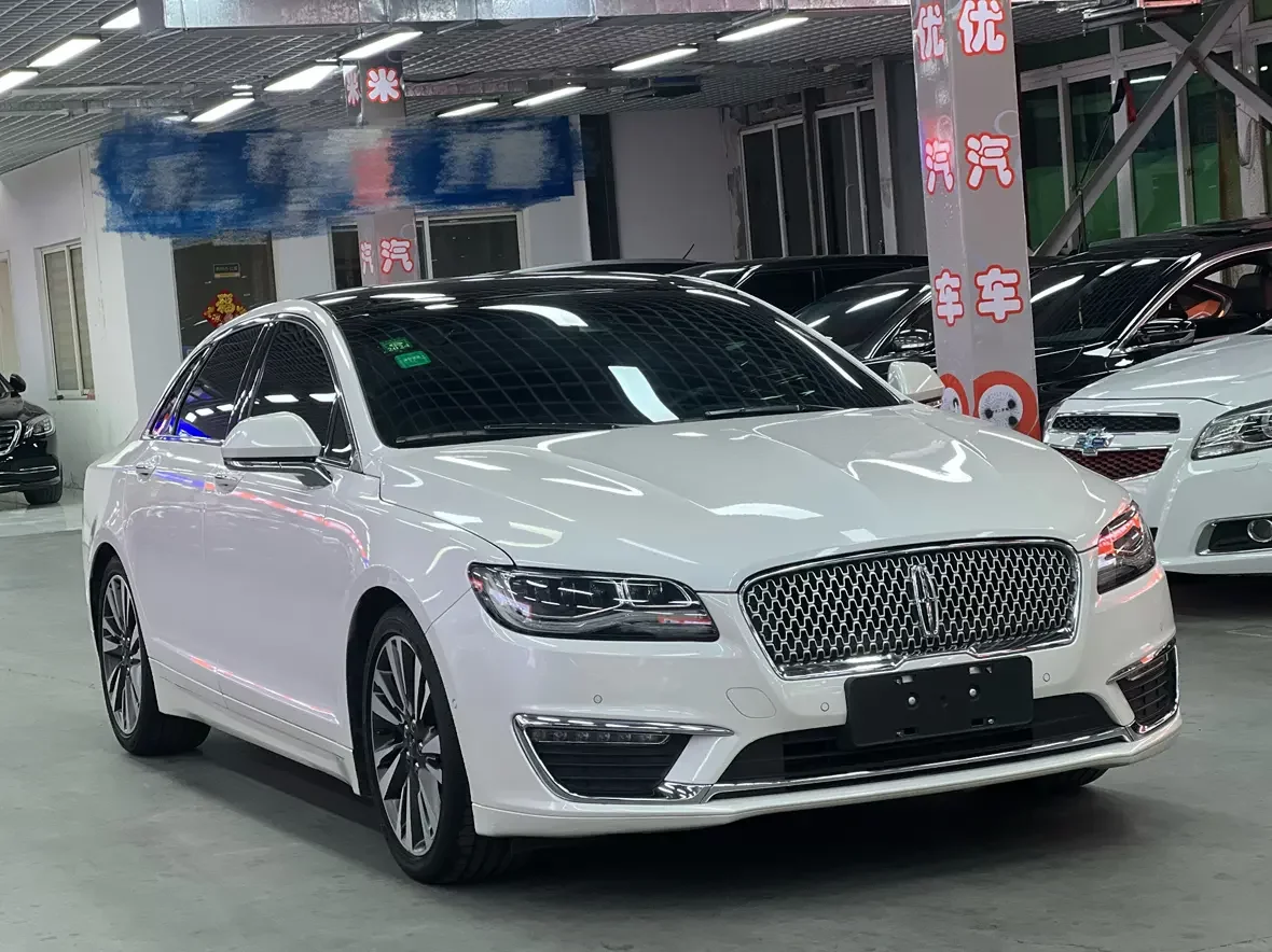 Lincoln MKZ