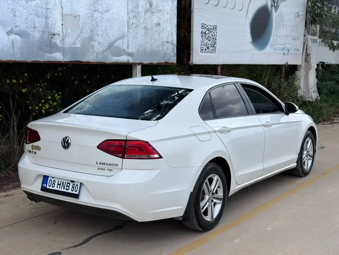 Volkswagen Lamando
