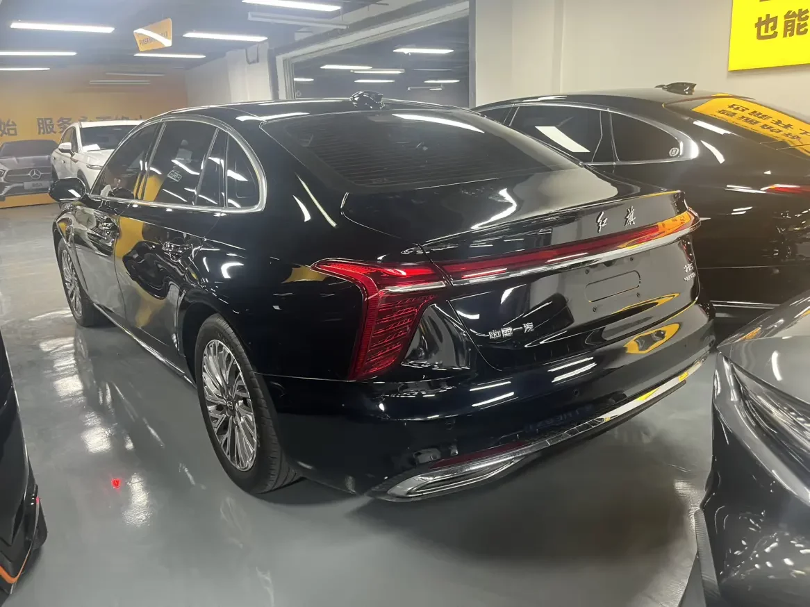 Hongqi H5