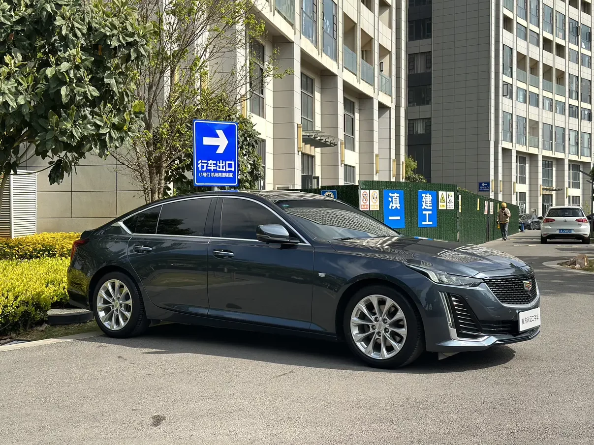 Cadillac CT5