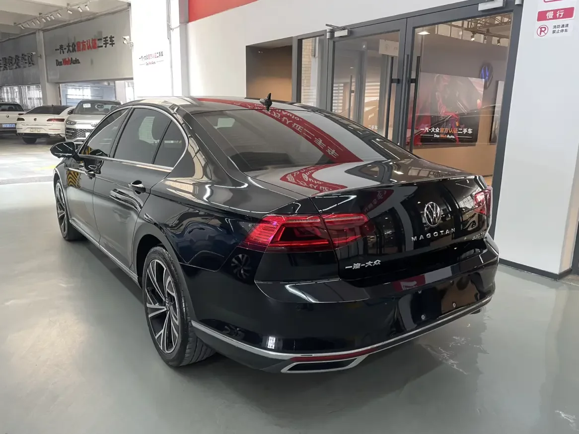 Volkswagen Magotan