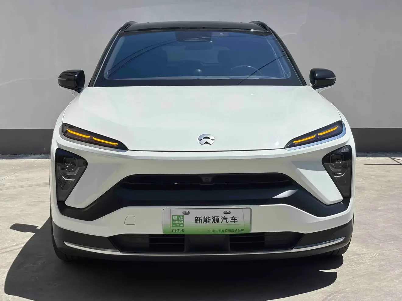 NIO ES6