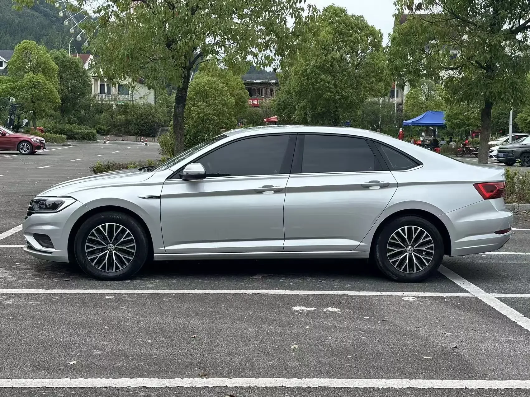Volkswagen Sagitar