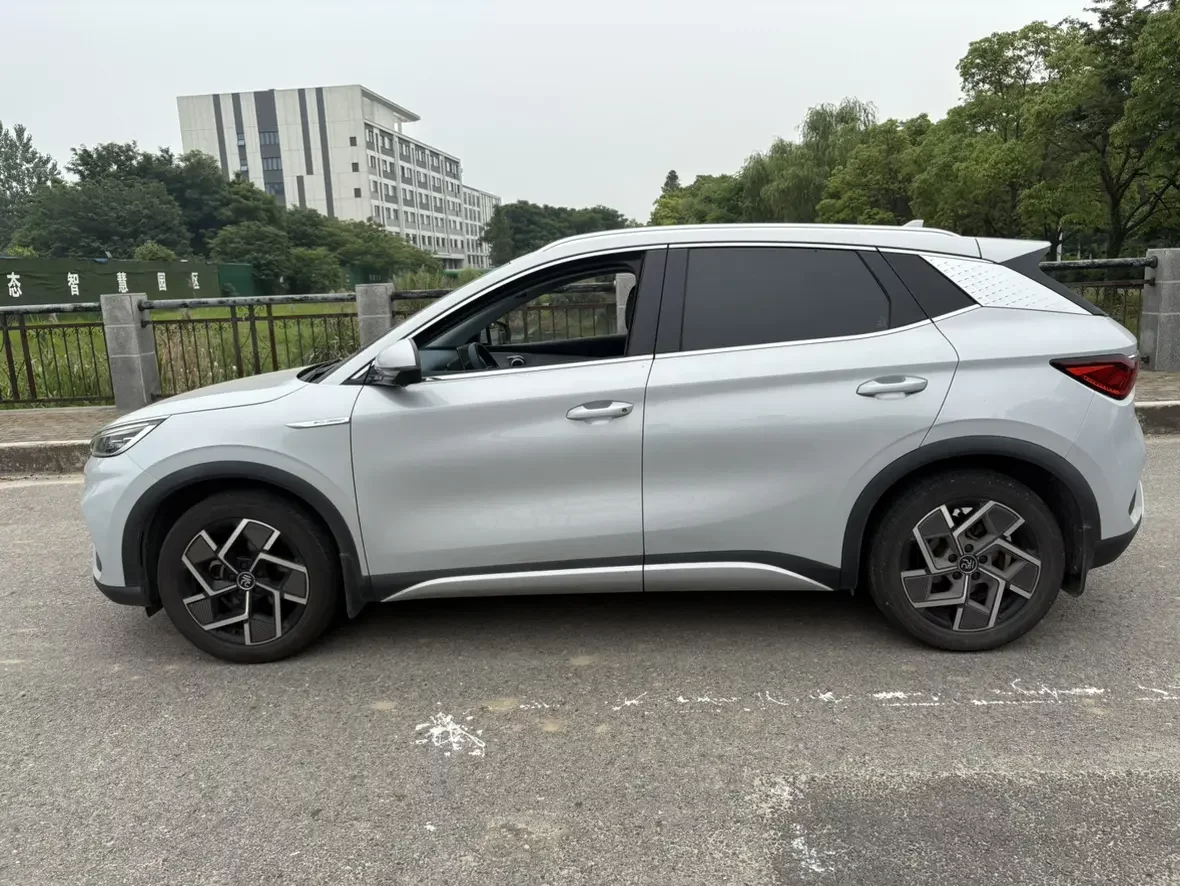BYD Yuan PLUS