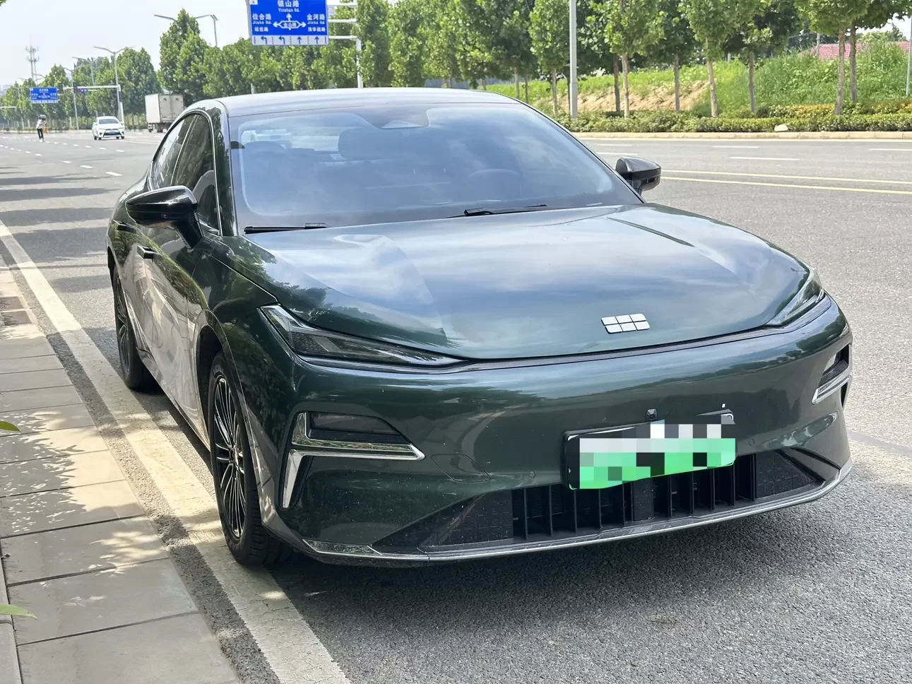 Geely Galaxy Star 8 PHEV