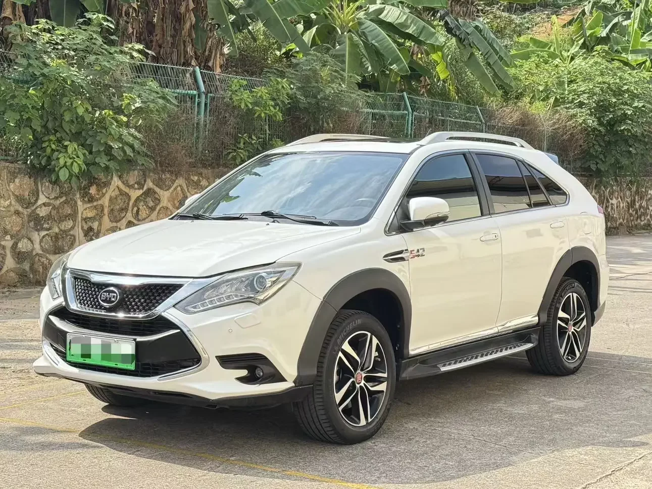 BYD Tang DM