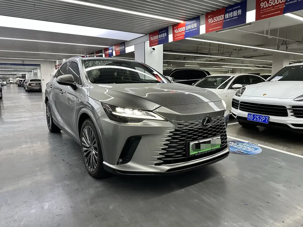 Lexus RX PHEV