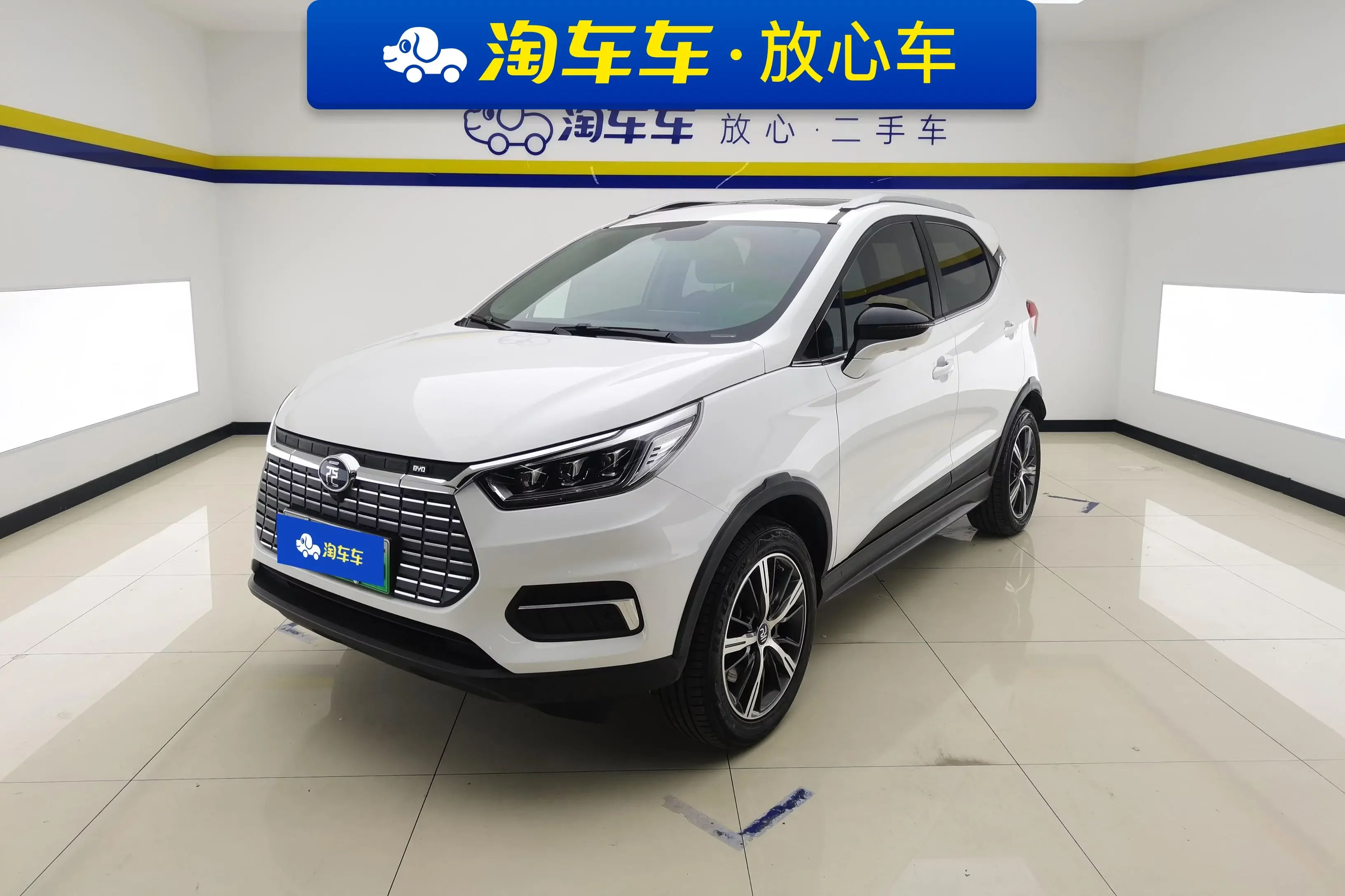 BYD Yuan EV