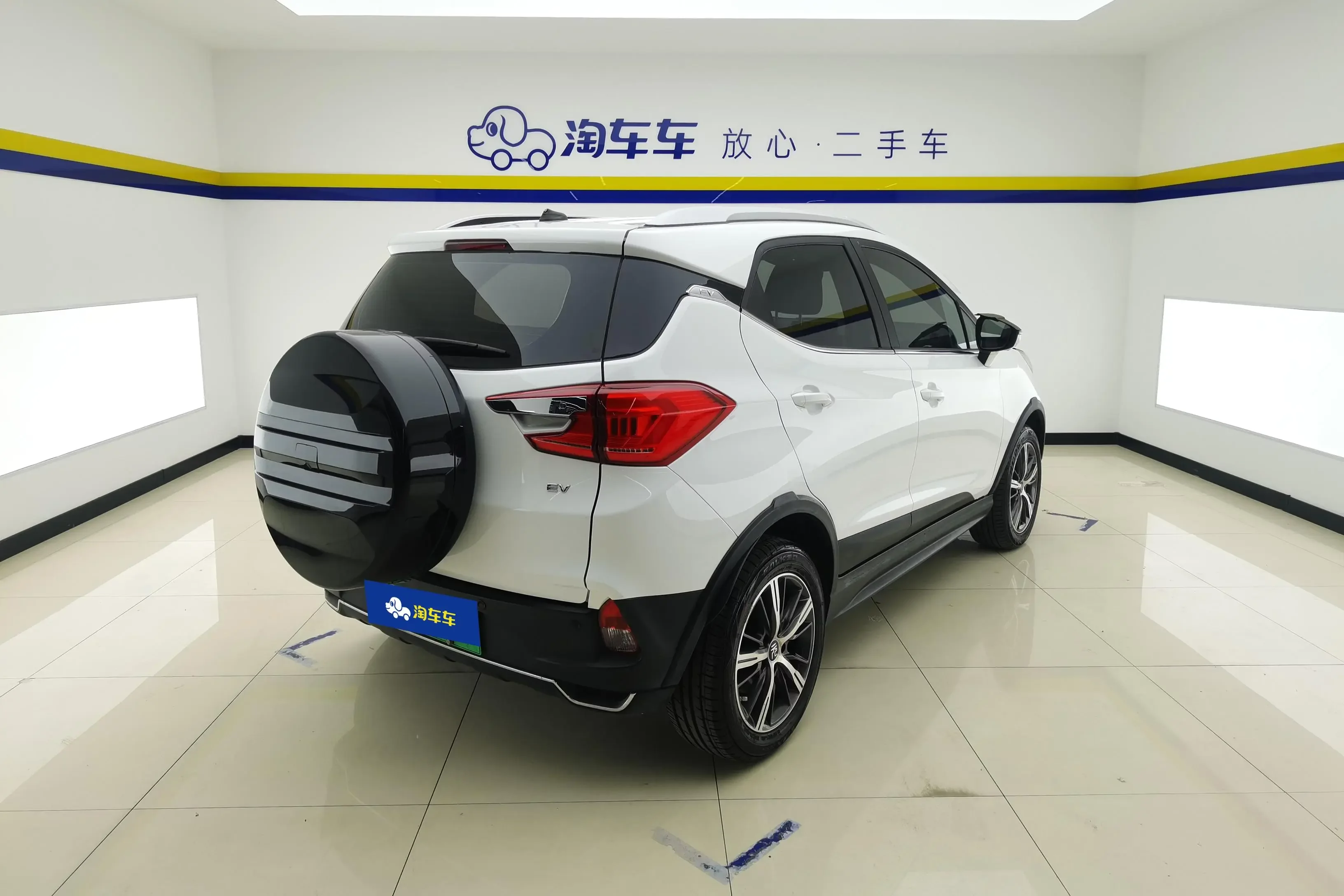 BYD Yuan EV