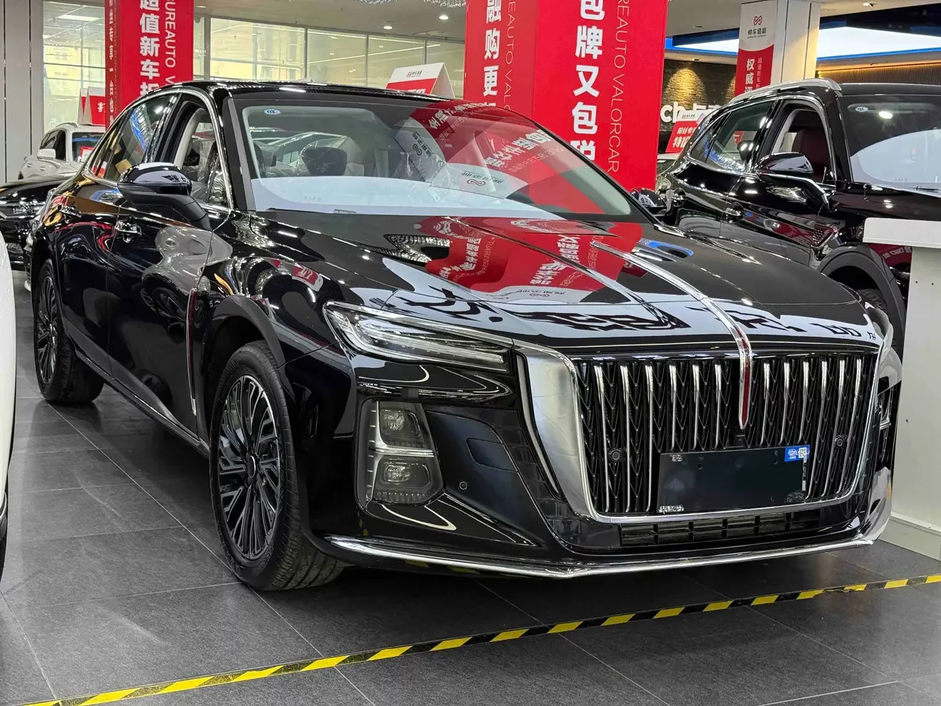 Hongqi H5