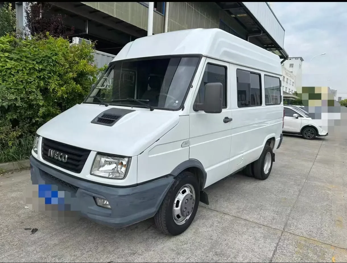Iveco proud