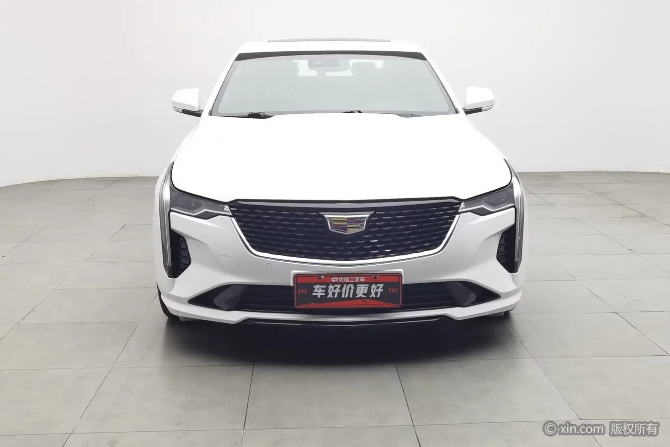 Cadillac CT4
