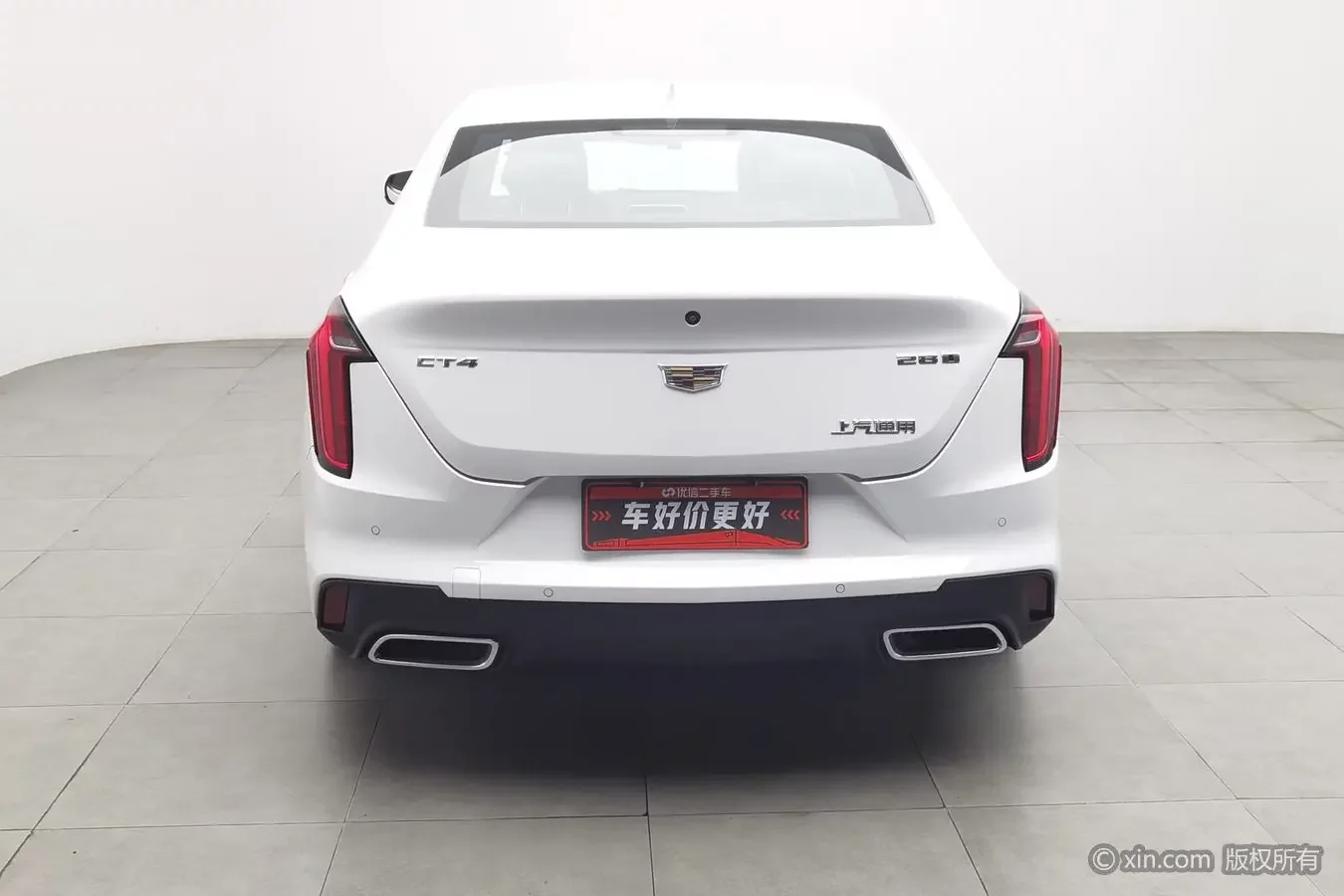 Cadillac CT4