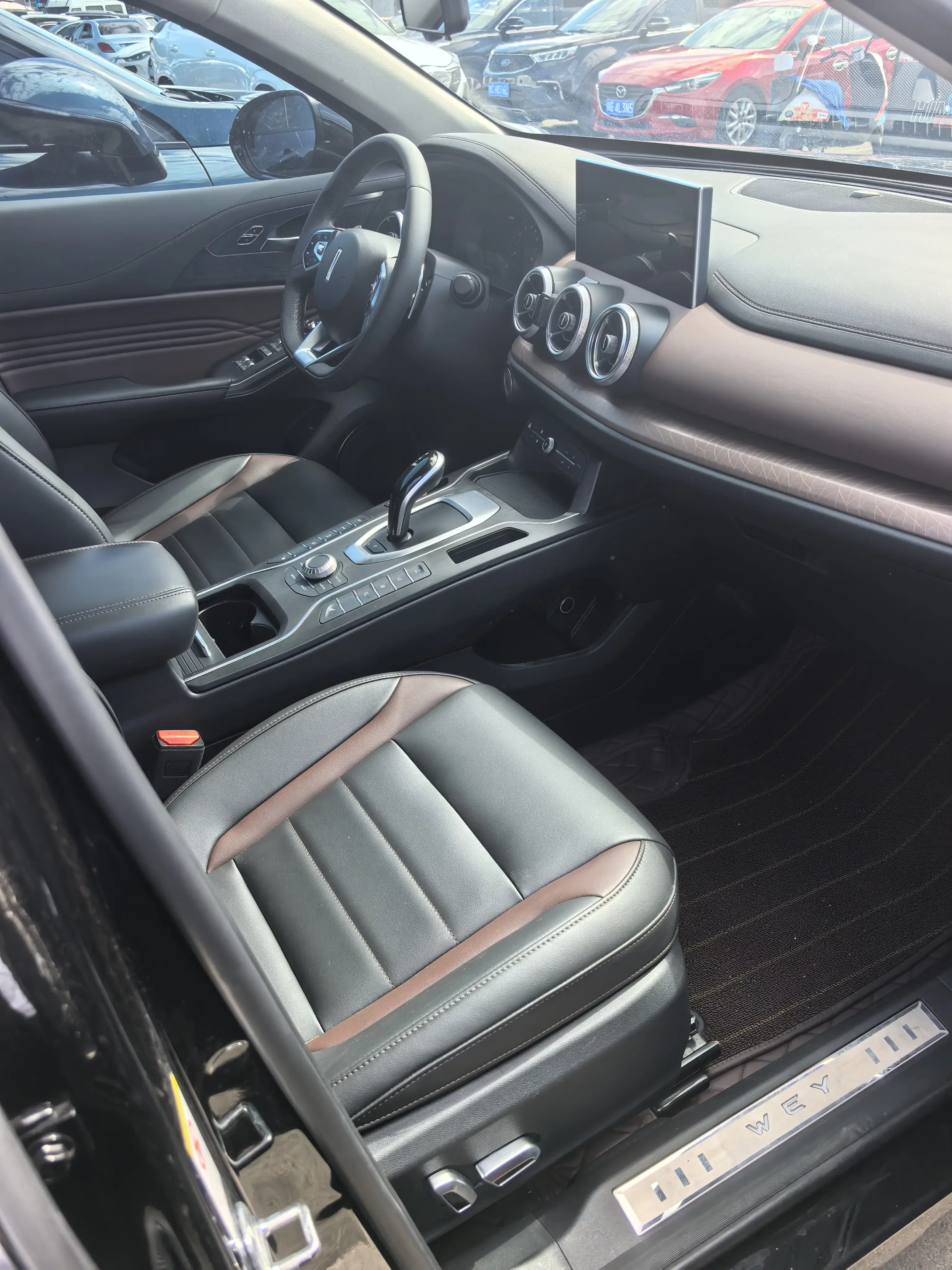 Wey Wei brand VV5