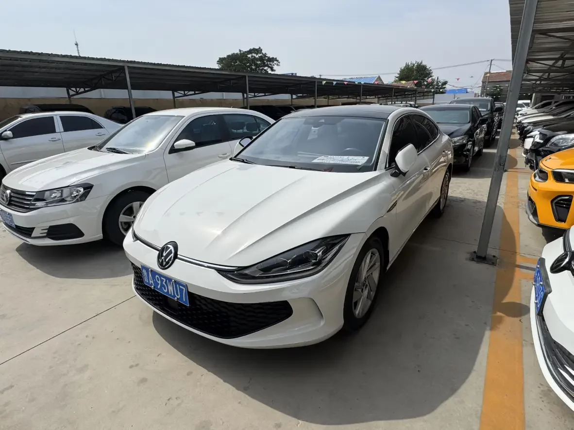 Volkswagen Lamando