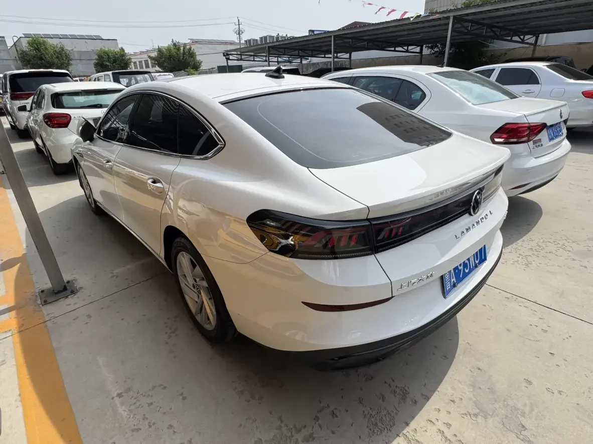 Volkswagen Lamando