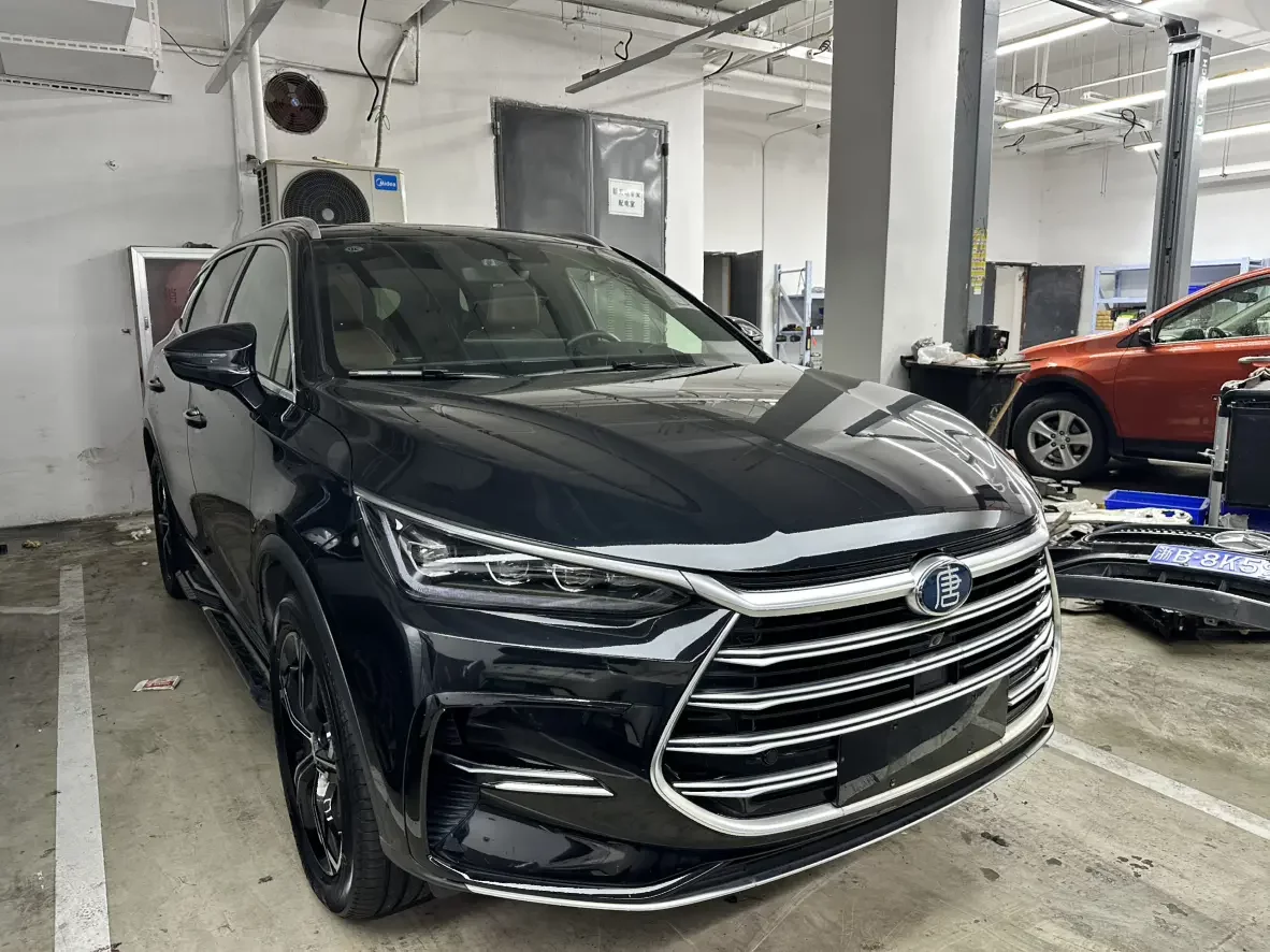 BYD Tang DM