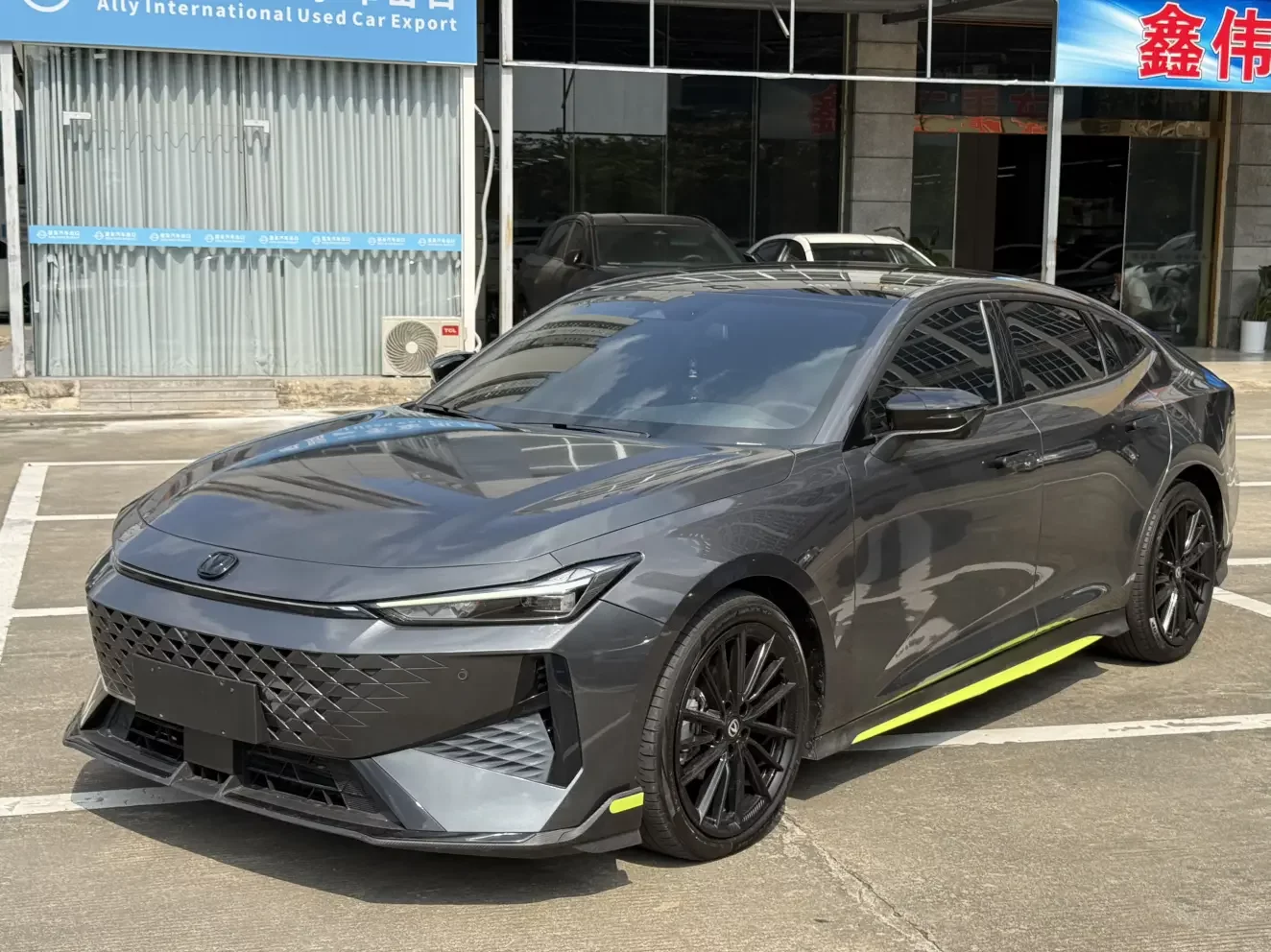 Changan UNI-V