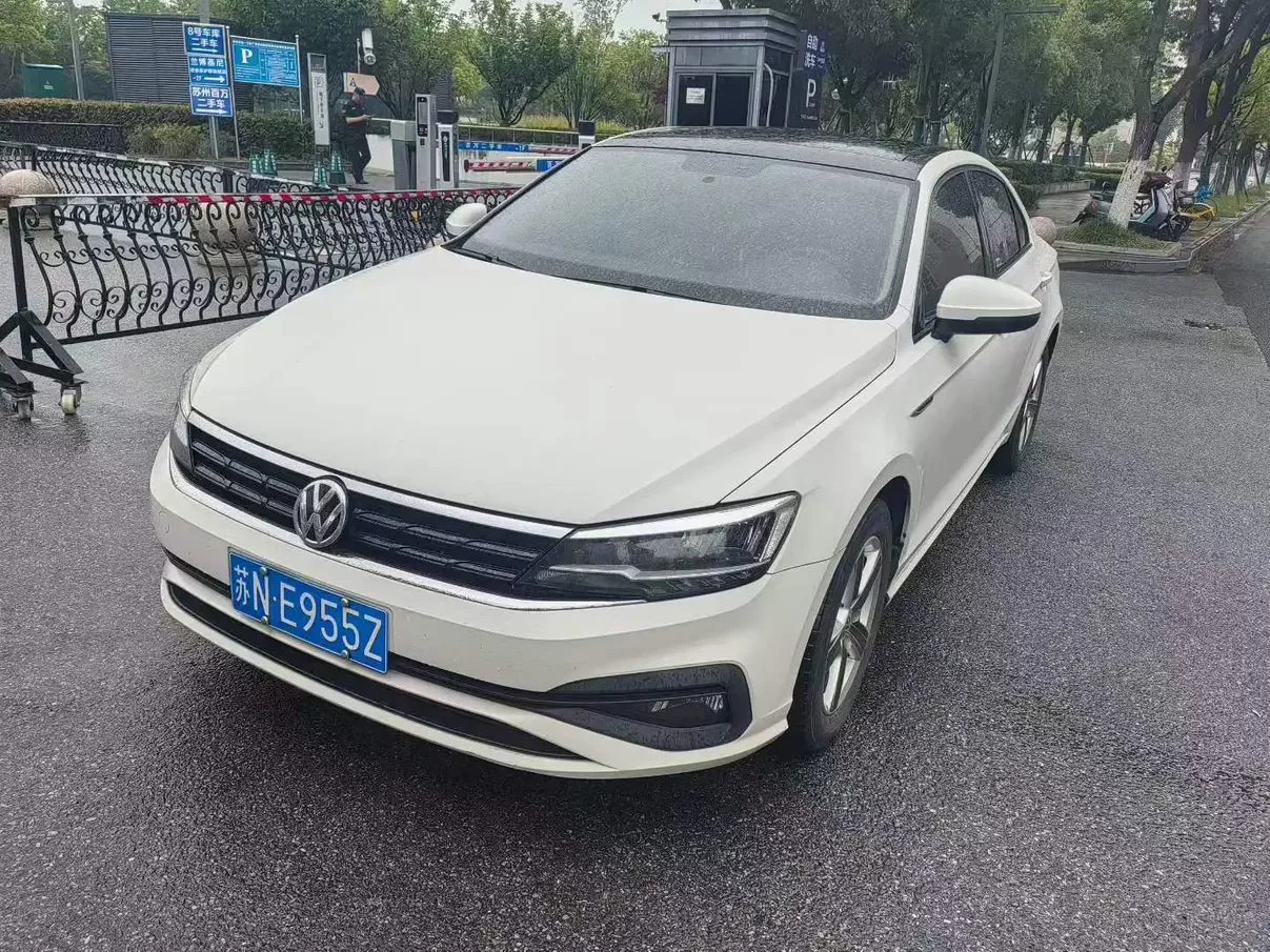 Volkswagen Lamando