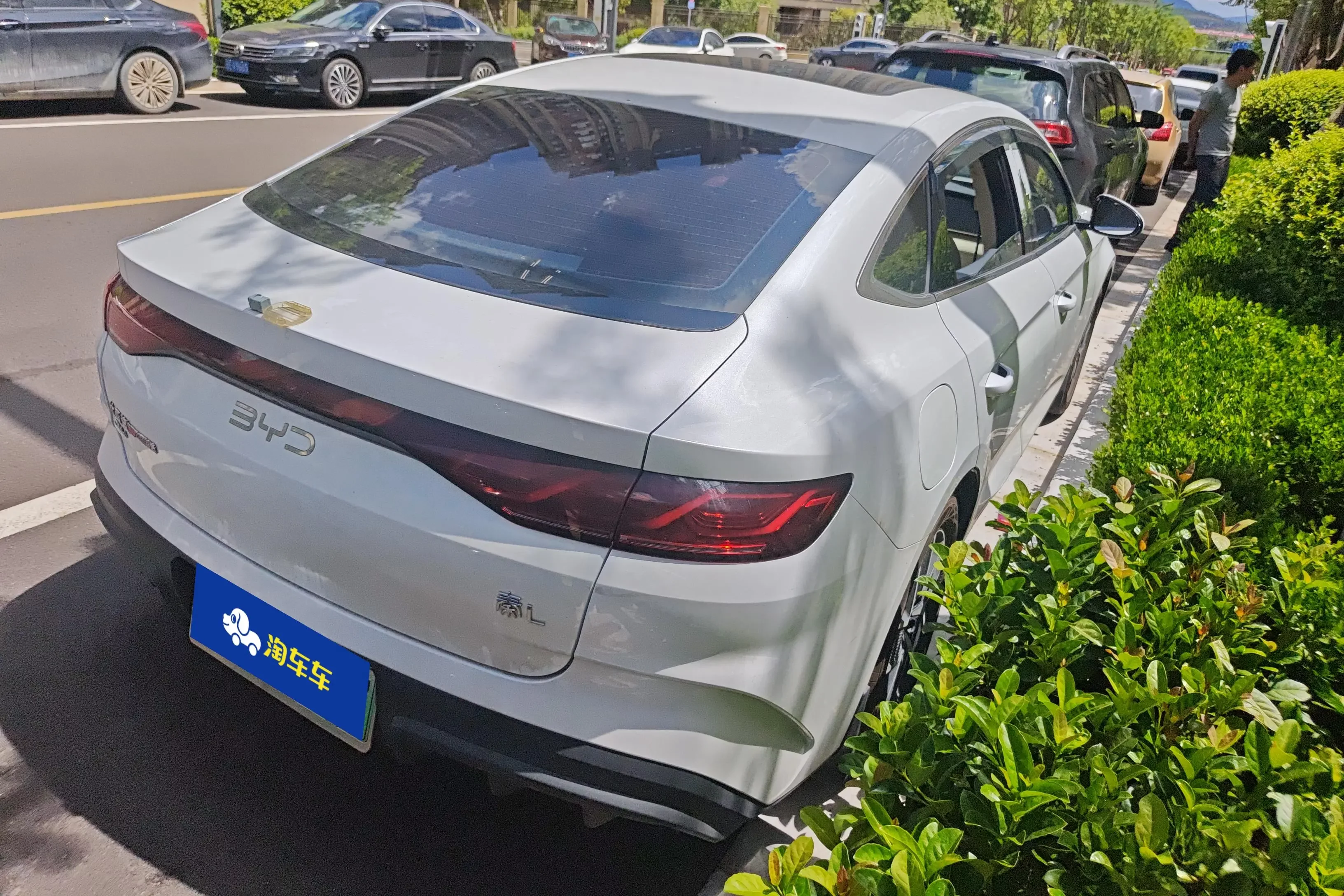 BYD Qin L DM