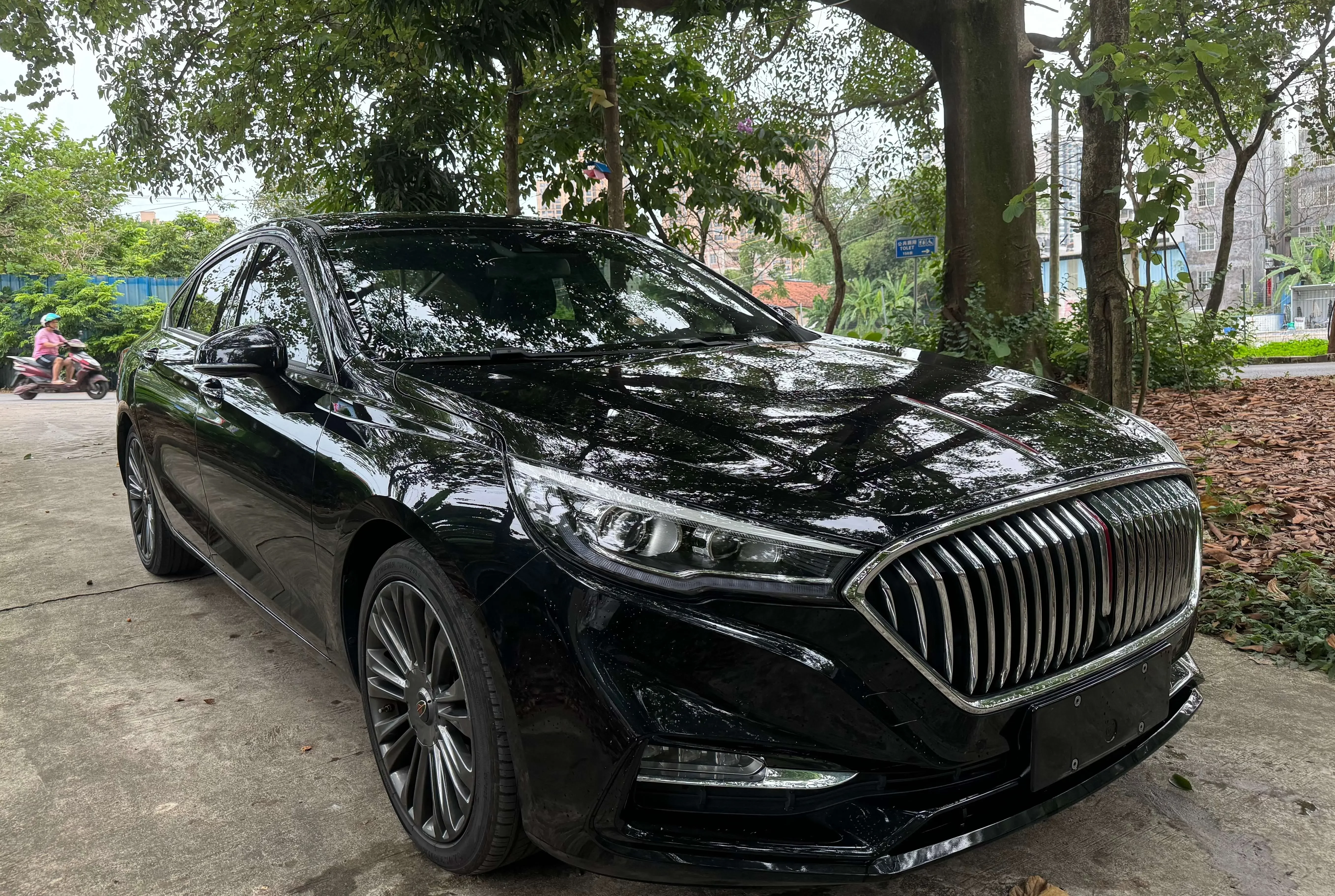 Hongqi H5 classic