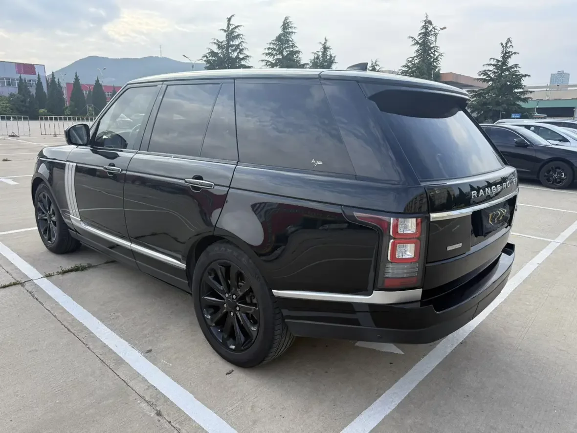 Land Rover range rover