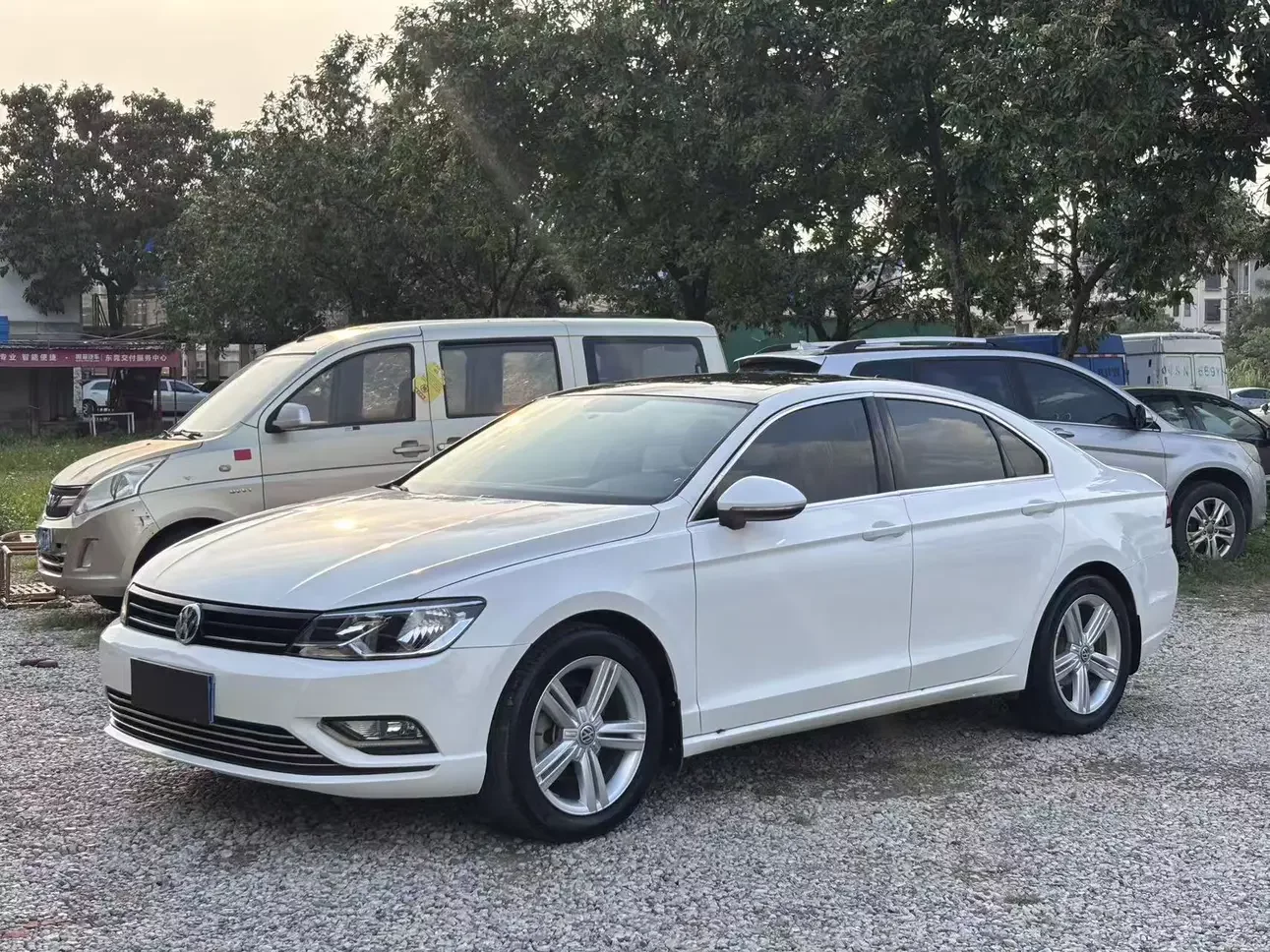 Volkswagen Lamando