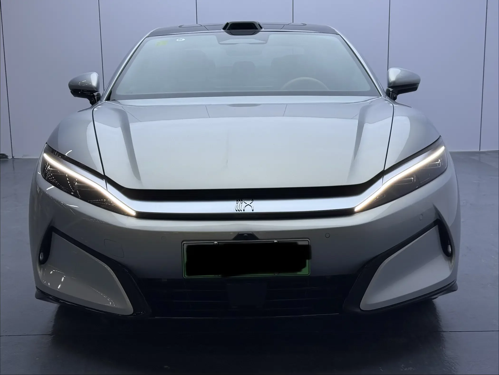 BYD Han L EV