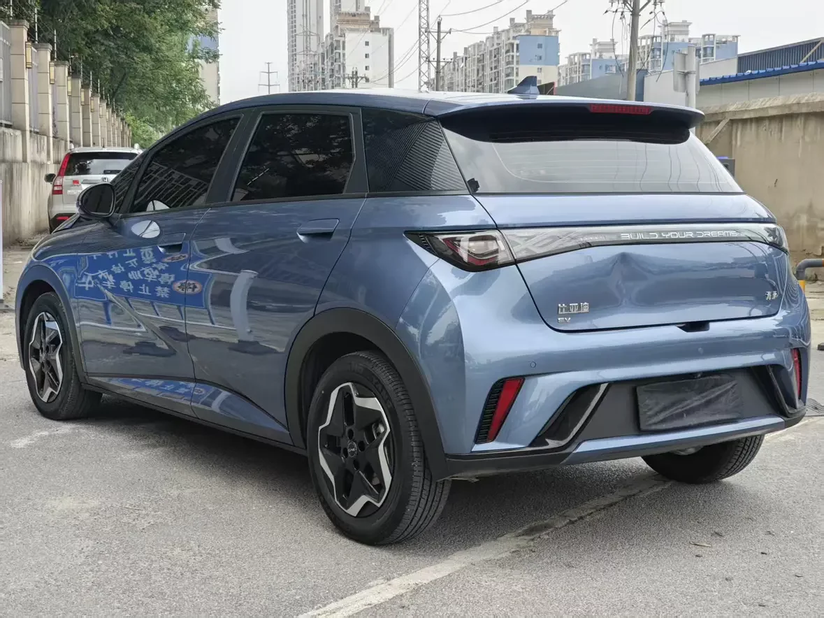BYD dolphin