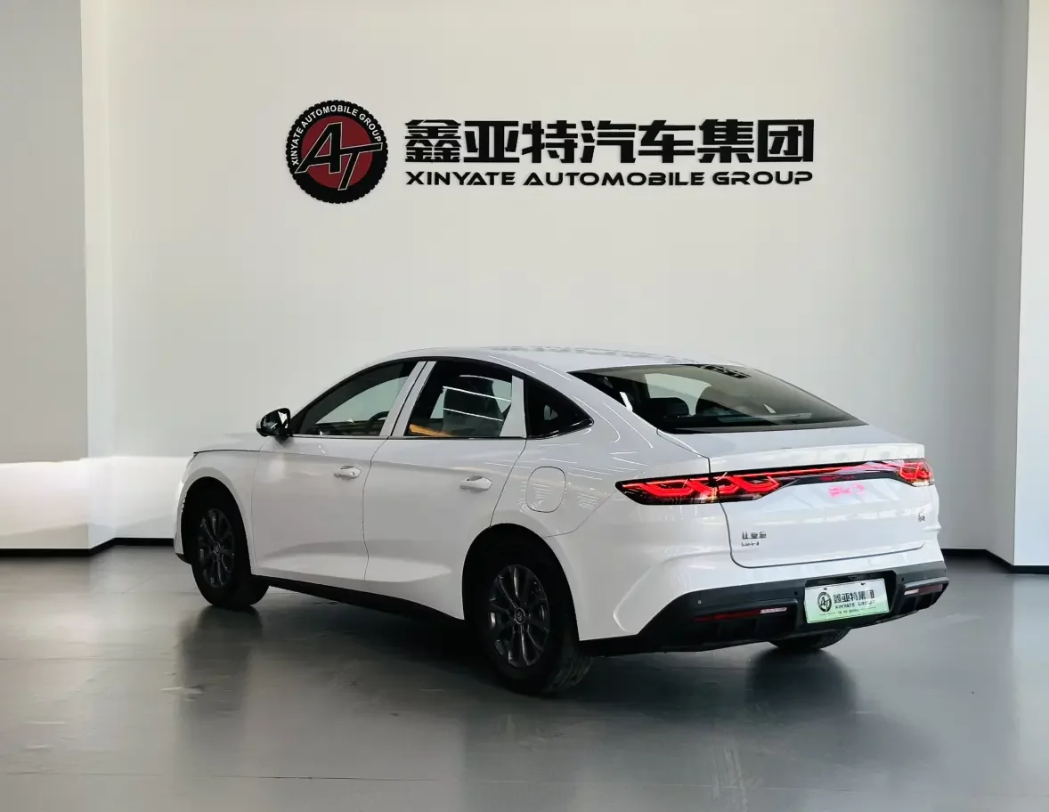 BYD Qin L DM