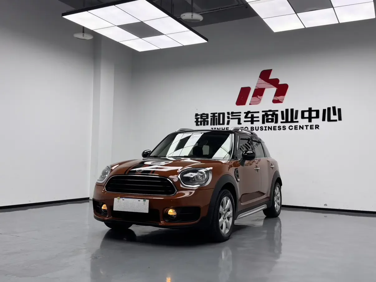 MINI COUNTRYMAN