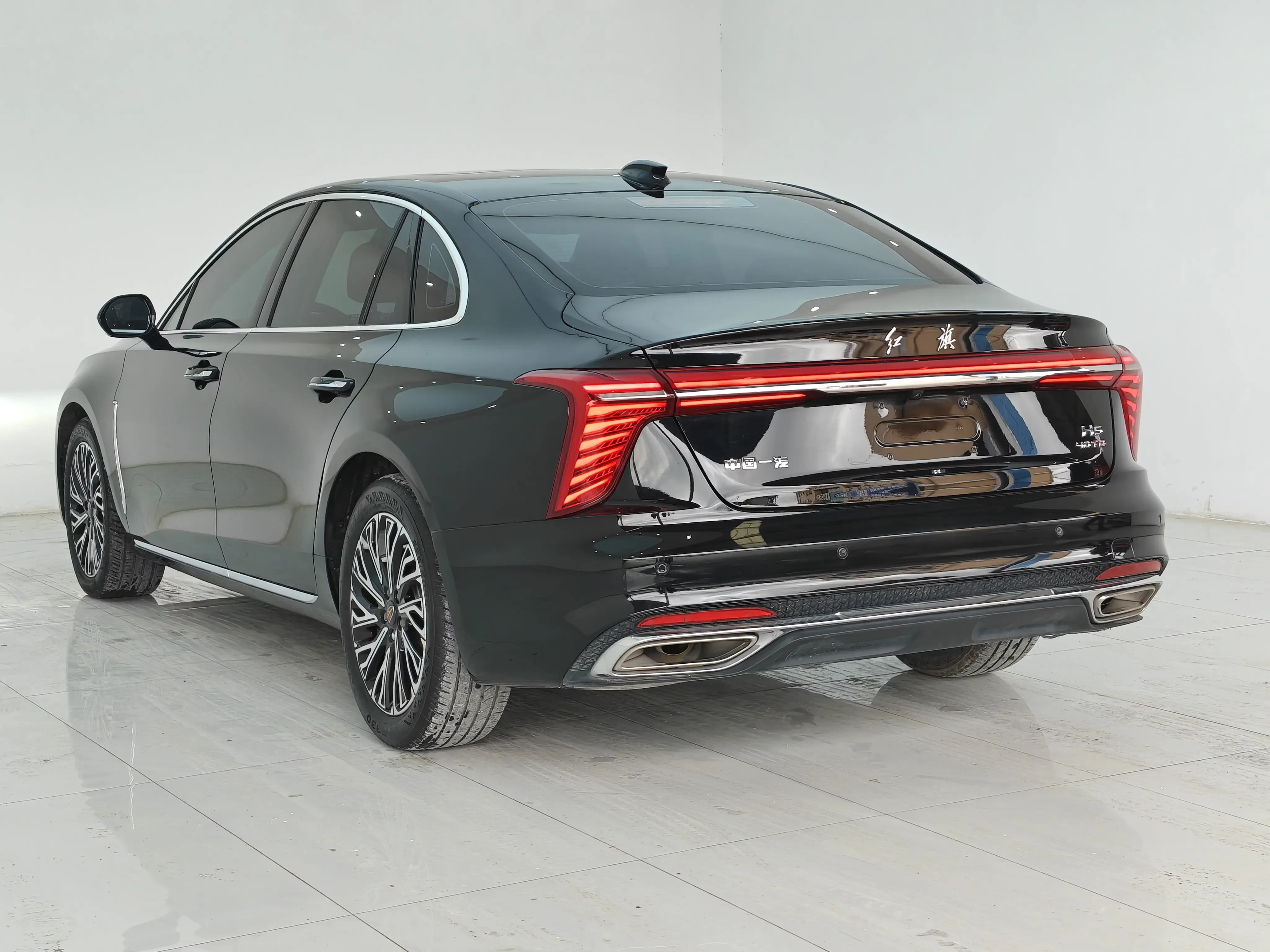 Hongqi H5