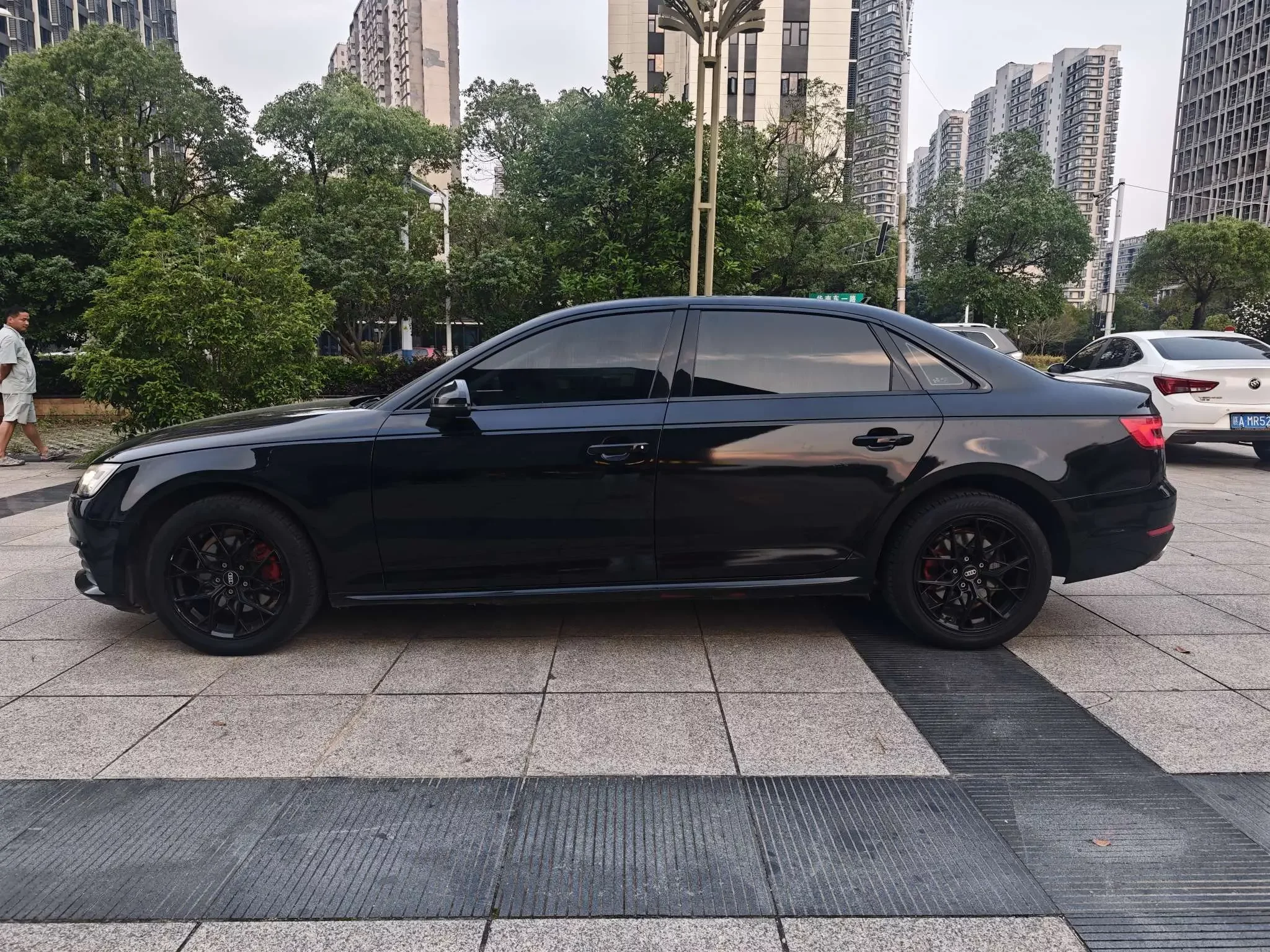 Audi A4L