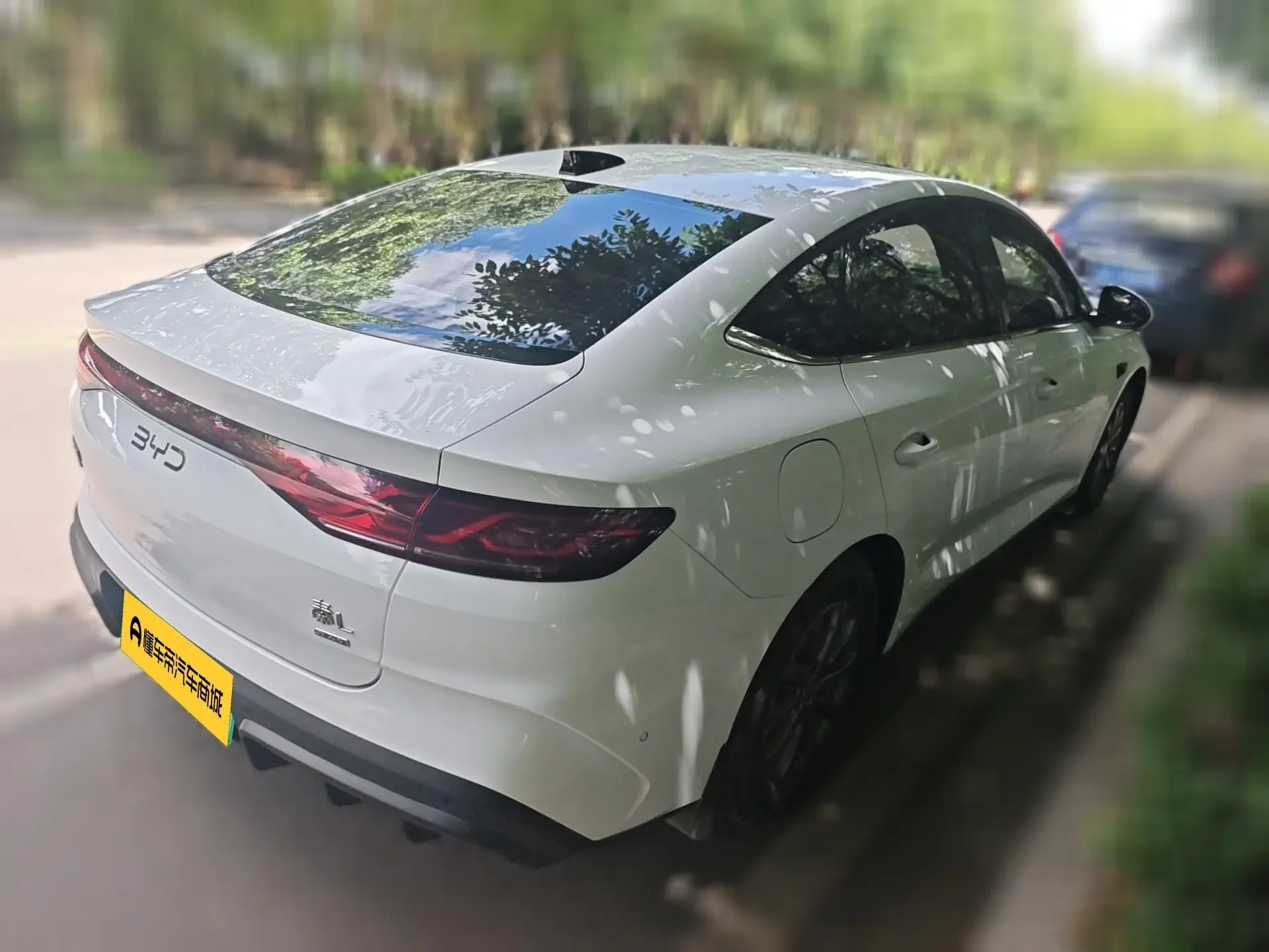 BYD Qin L DM