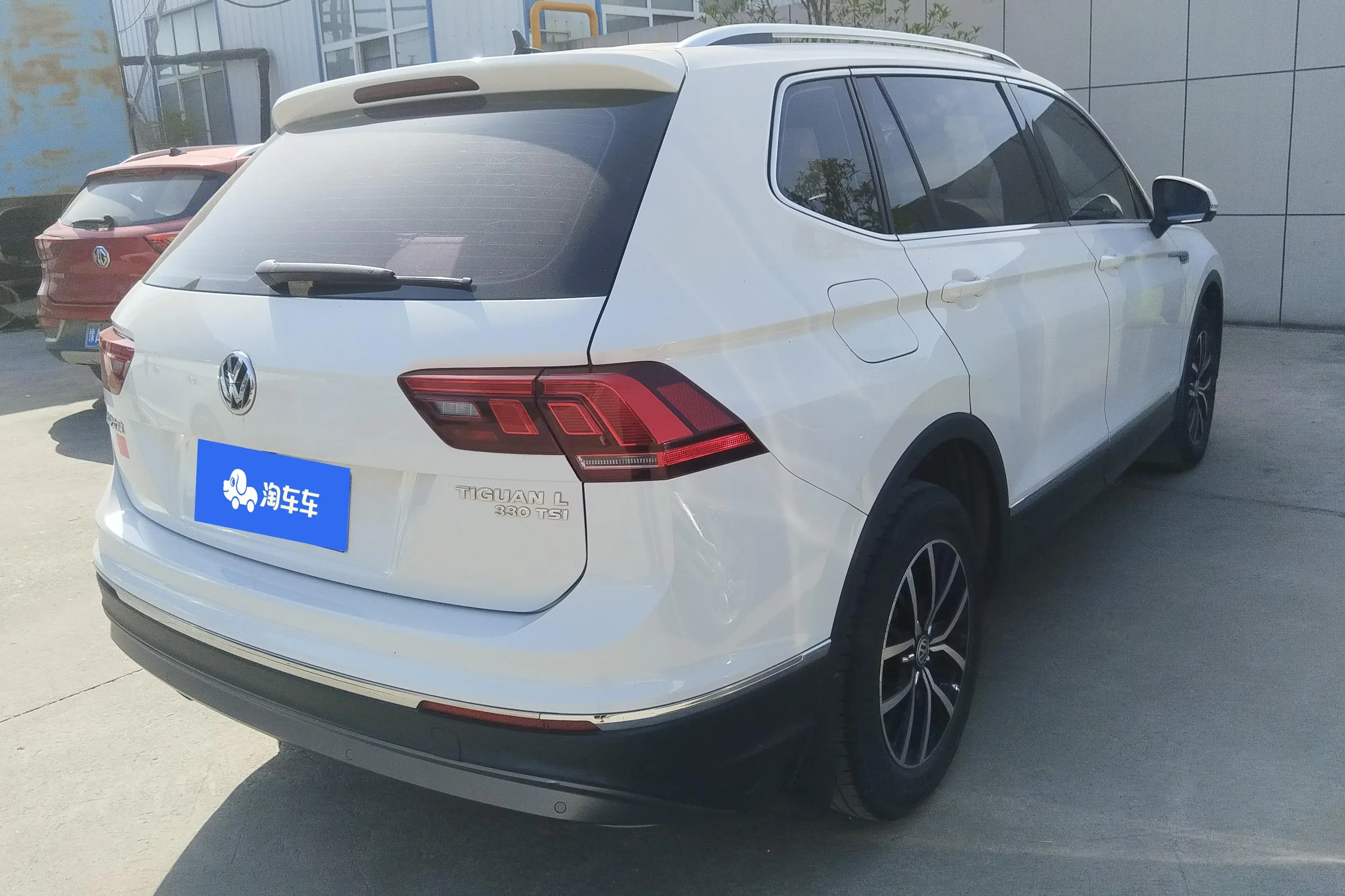 Volkswagen Tiguan L