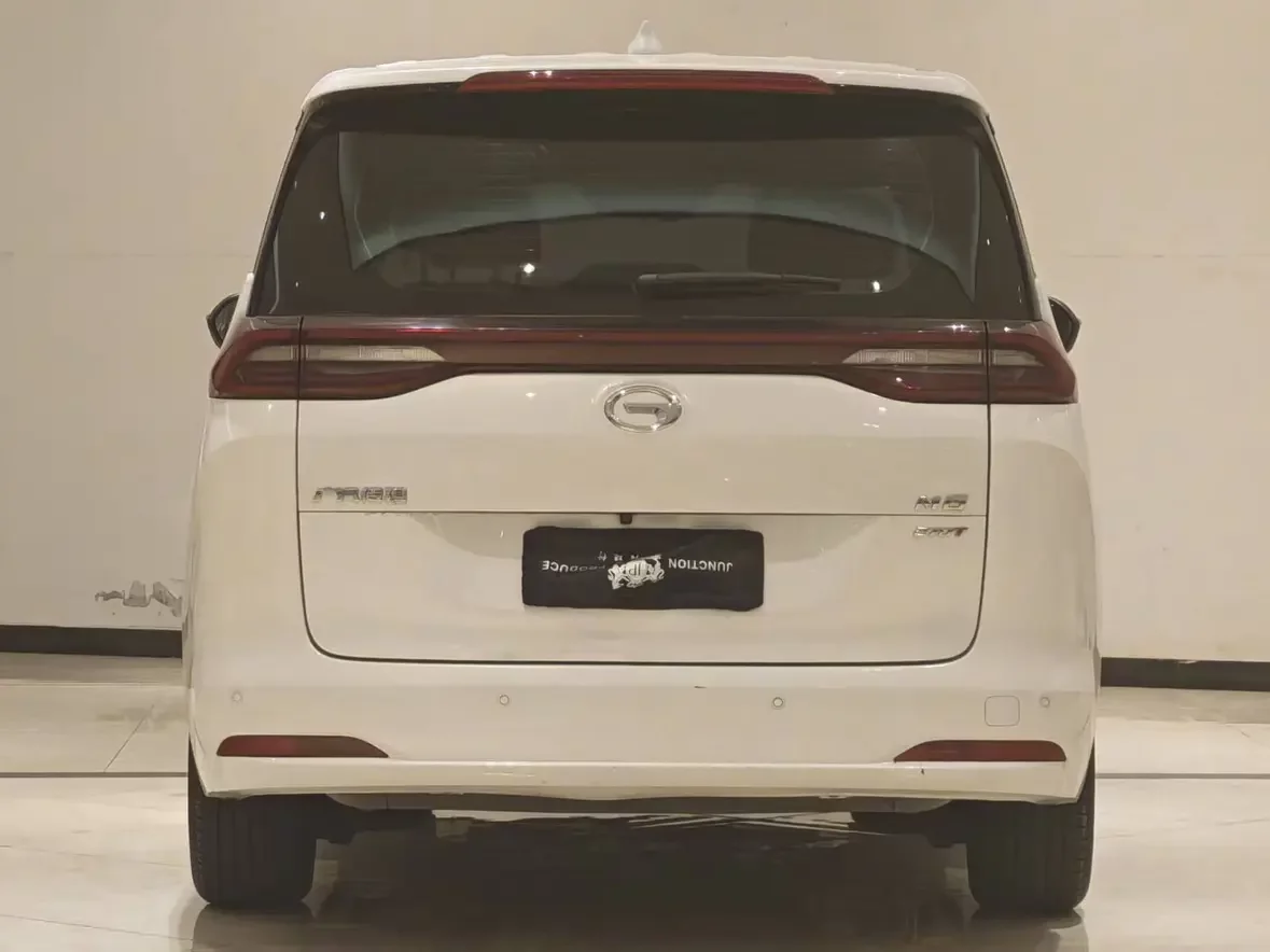 GAC Trumpchi M6