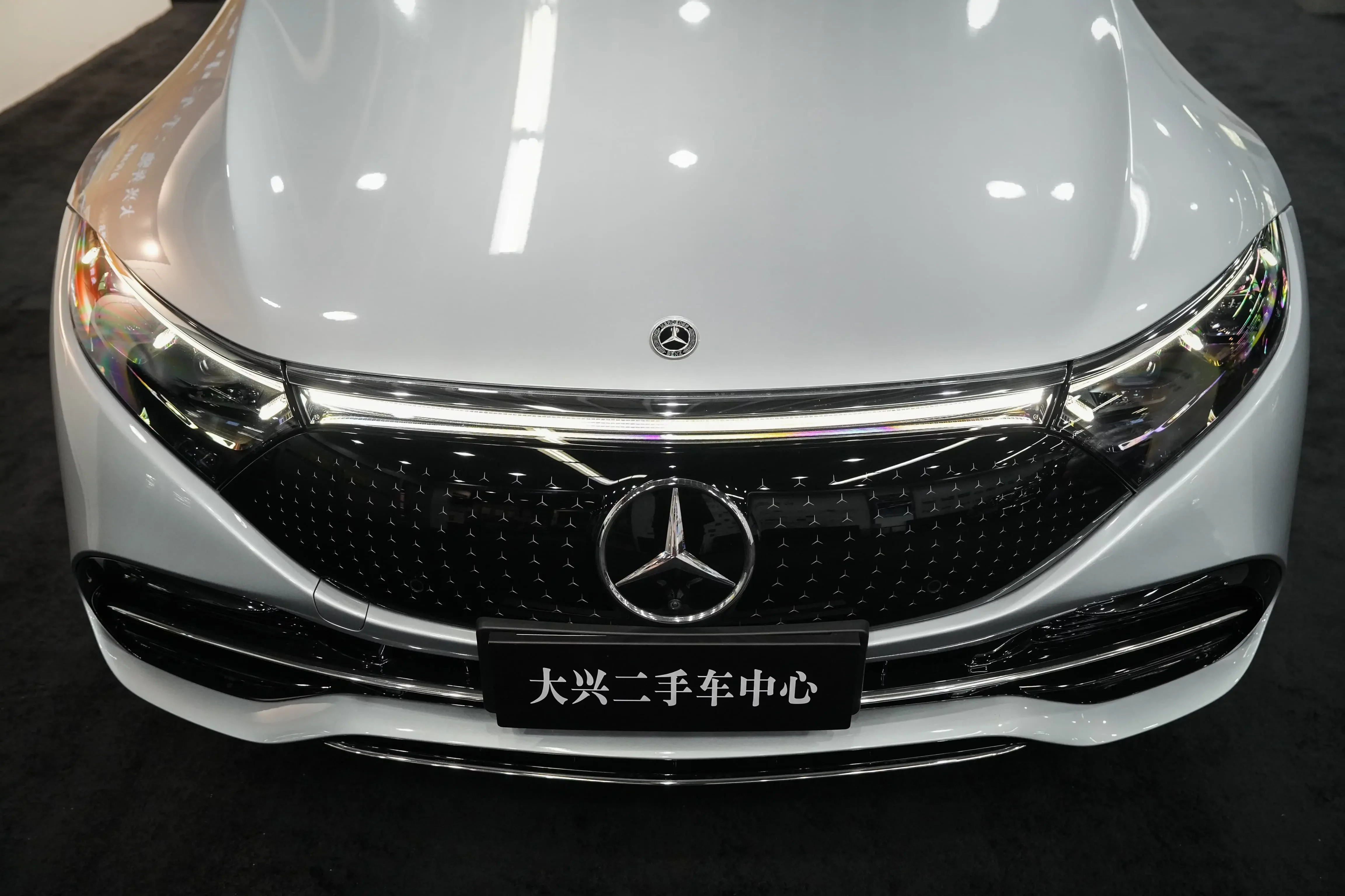 Mercedes-Benz EQS