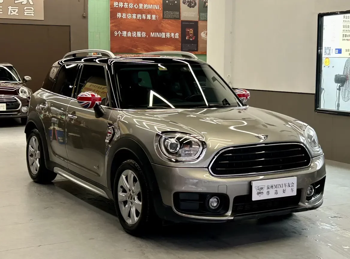 MINI COUNTRYMAN