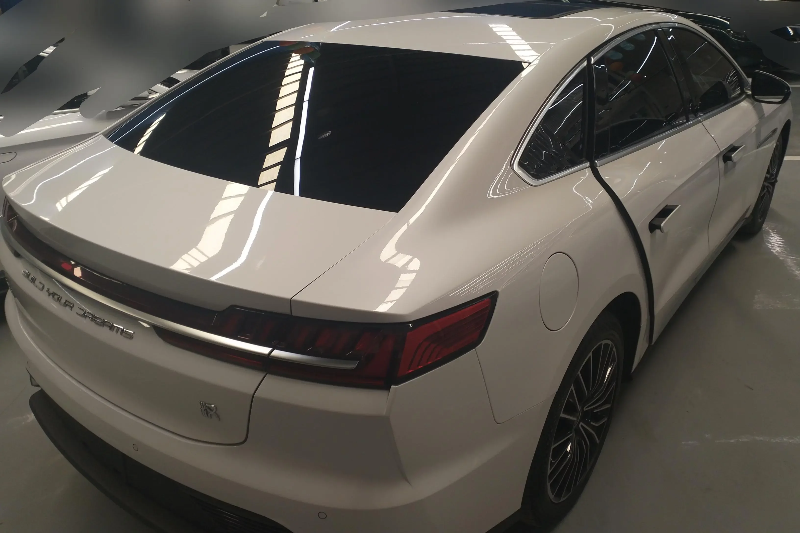 BYD Han EV