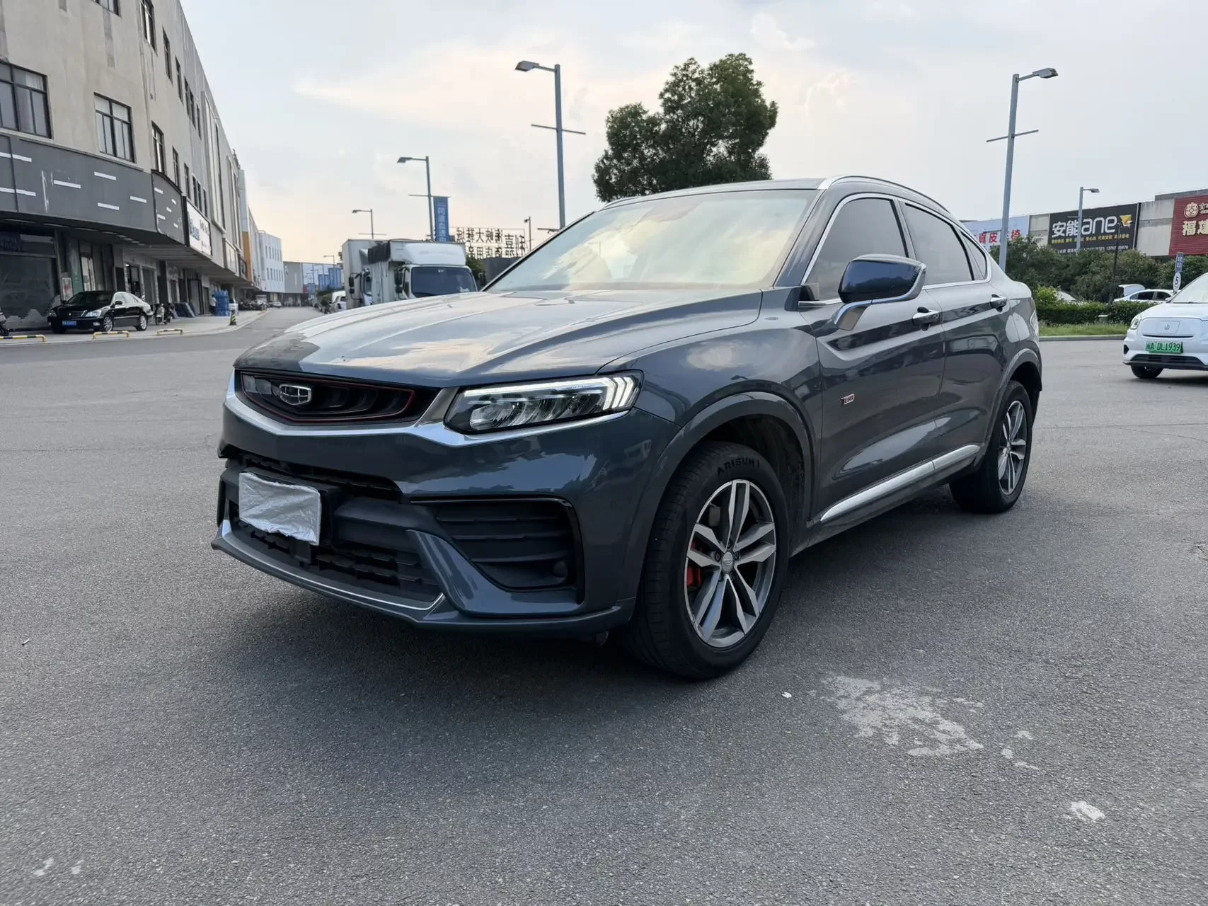 Geely Tugella